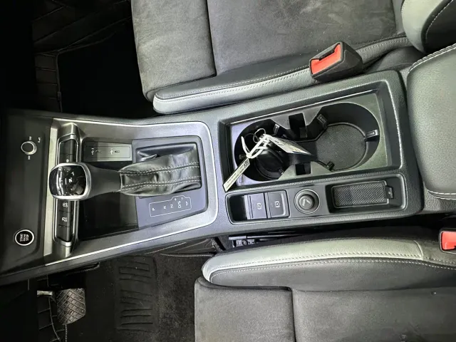 Audi Q3 — Фото автомобиля 16