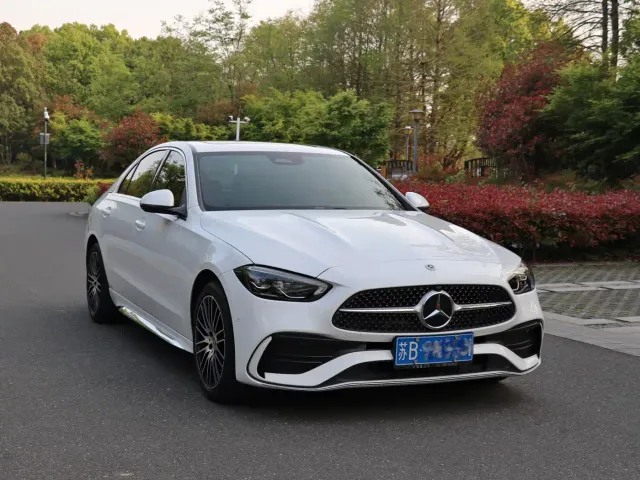 Mercedes-Benz C-Class — Фото автомобиля 4