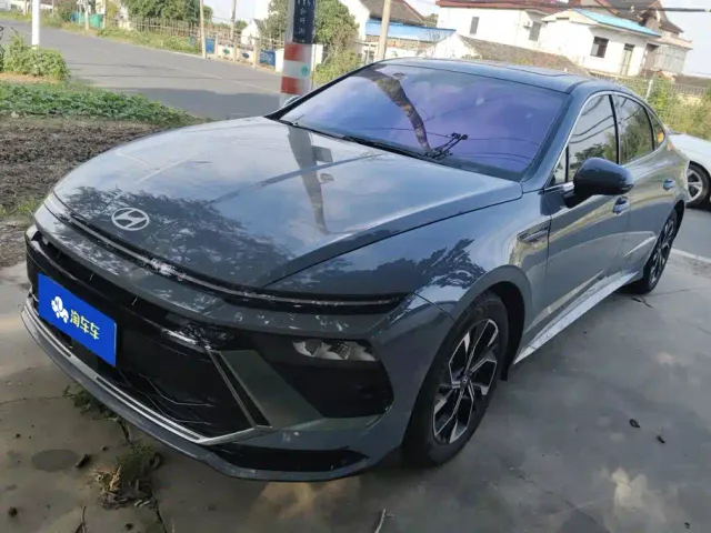 Фотография автомобиля — Hyundai Sonata