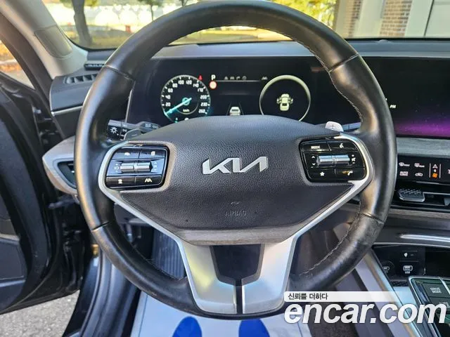 Kia K8 — Фото автомобиля 16