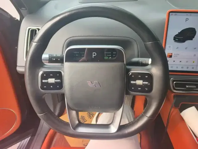 Li Auto L9 — Фото автомобиля 15