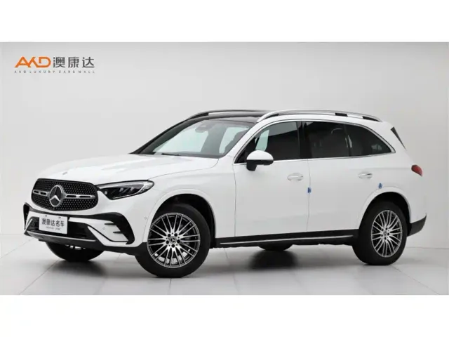 Фотография автомобиля — Mercedes-Benz GLC-Class