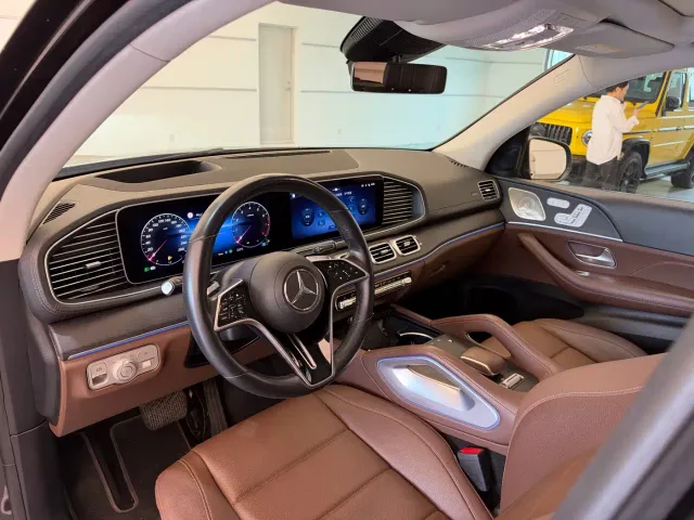 Mercedes-Benz GLE-Class — Фото автомобиля 10