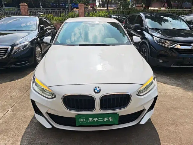 BMW 1 Series — Фото автомобиля 2