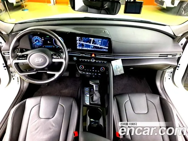Hyundai Avante CN7 — Фото автомобиля 7