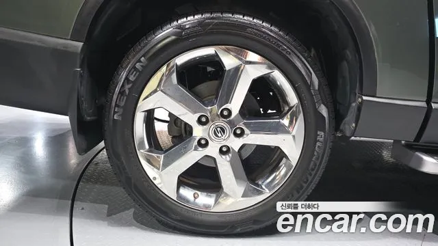 KG_Mobility_Ssangyong Rexton Новый Rexton Sport Khan Дизель 2.2 4WD — Фото автомобиля 5