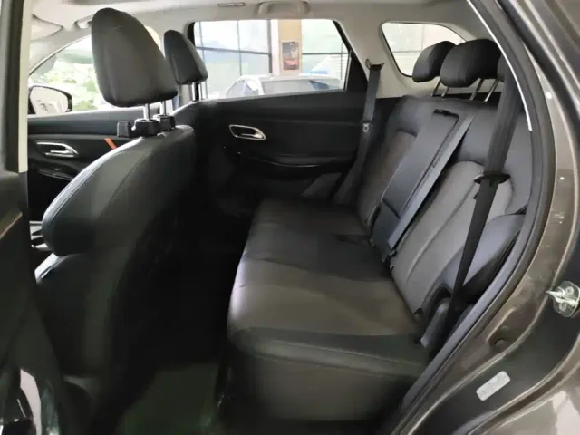 Changan X7 Plus — Фото автомобиля 12