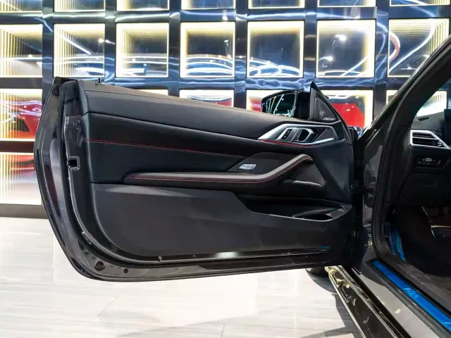 BMW M4 — Фото автомобиля 16