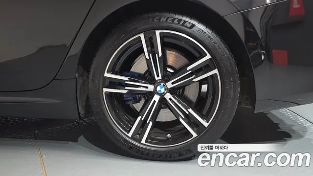 BMW 3-Series 3 серия (G20) 320i M Sport — Фото автомобиля 15