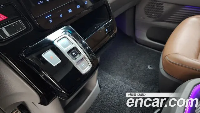 Hyundai Staria — Фото автомобиля 9
