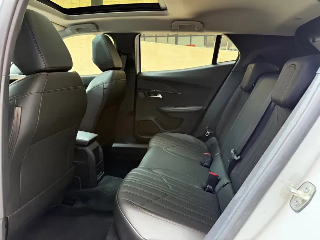 Peugeot 2008 — Фото автомобиля 10