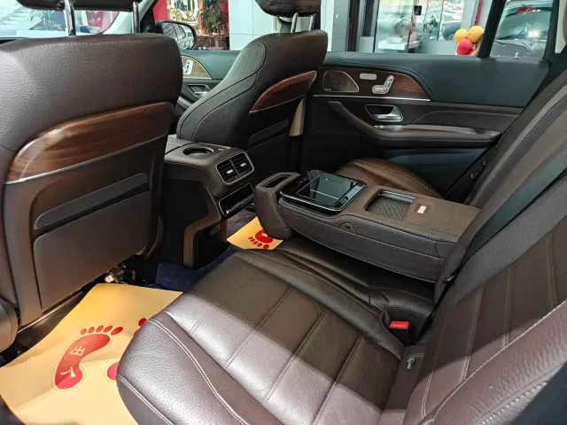 Mercedes-Benz GLS-Class — Фото автомобиля 12