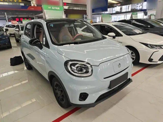 Leapmotor T03 — Фото автомобиля 3