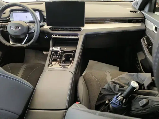 Geely Xingrui — Фото автомобиля 11