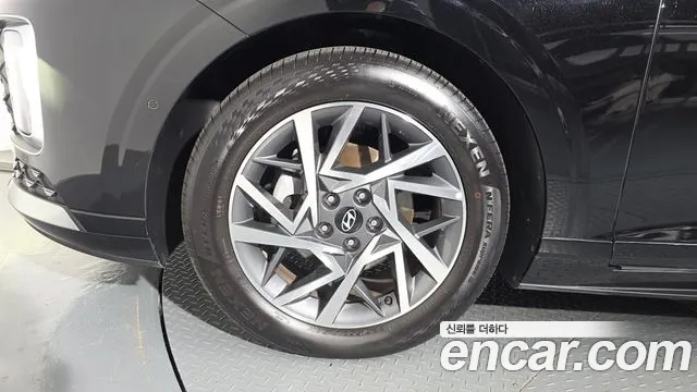 Hyundai Grandeur GN7 — Фото автомобиля 5