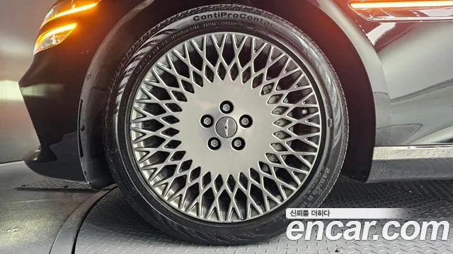 Genesis G80 Бензин 3.5 турбо AWD — Фото автомобиля 5