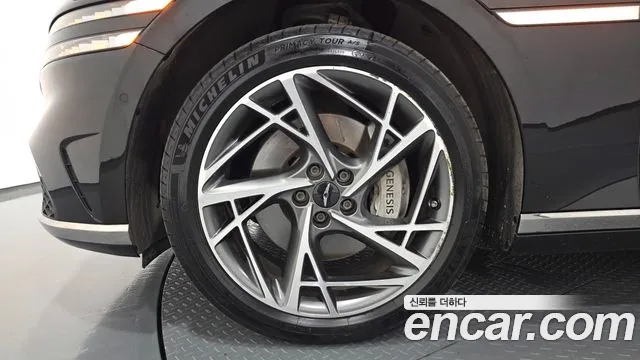 Genesis G90 RS4 — Фото автомобиля 5