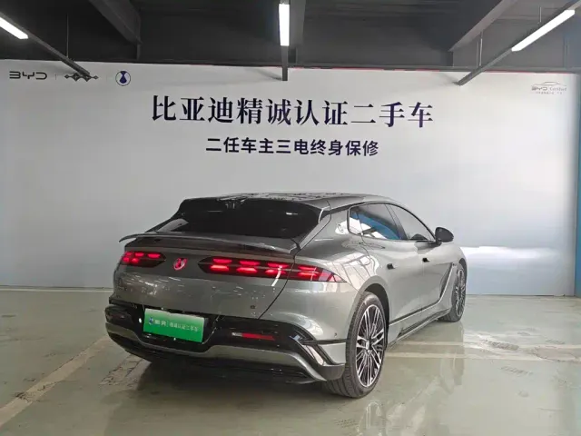 Denza Z9GT — Фото автомобиля 4