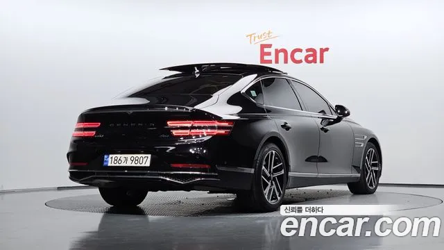 Genesis G80 RG3 — Фото автомобиля 2