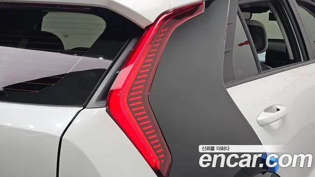 Kia Niro The All New Niro Signature — Фото автомобиля 23