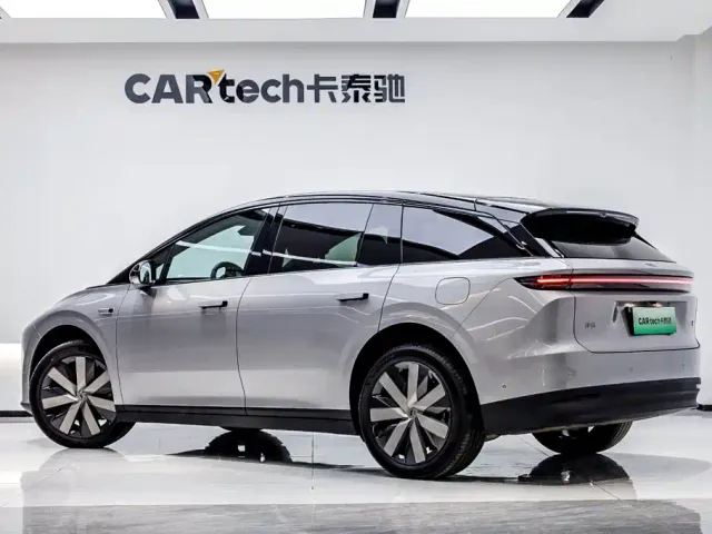 Li Auto i6 — Фото автомобиля 5