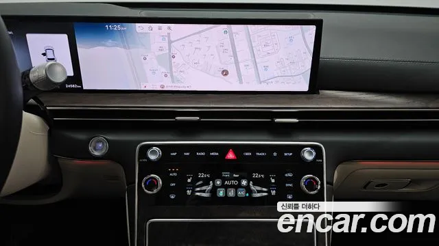 Genesis GV80 — Фото автомобиля 14