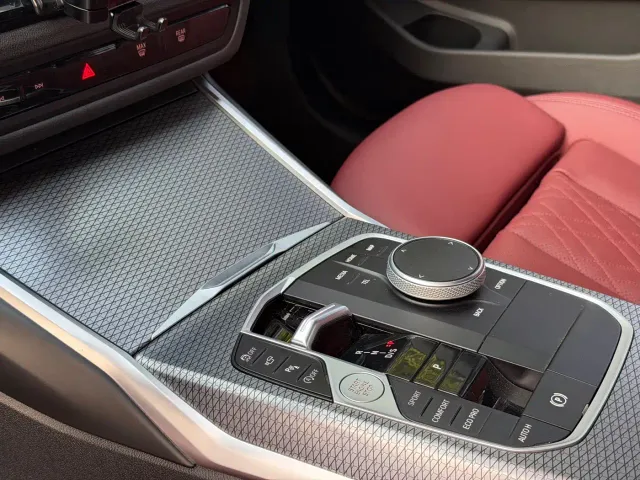 BMW 3 Series — Фото автомобиля 10