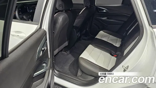 Chevrolet Trax — Фото автомобиля 12