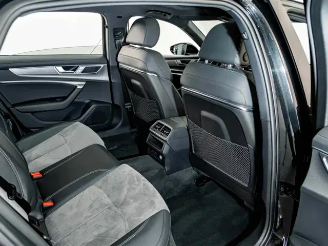 Audi A6L — Фото автомобиля 21