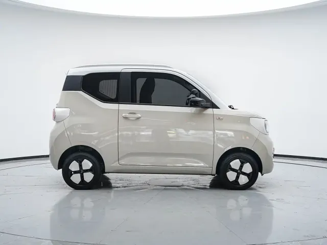 Wuling Hongguang Mini EV — Фото автомобиля 4