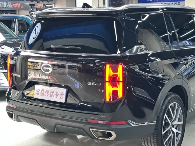GAC Trumpchi GS8 — Фото автомобиля 9