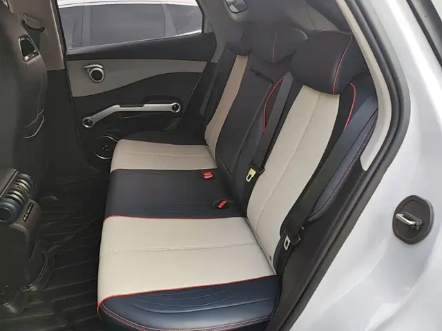 BYD Yuan PLUS — Фото автомобиля 16