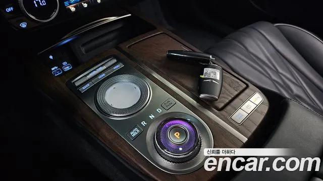 Genesis G80 Electrified G80 (RG3) — Фото автомобиля 6