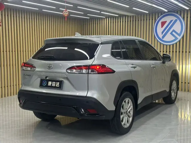 Toyota Frontlander — Фото автомобиля 7