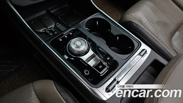 Kia Canival Новый Carnival 4 поколение Дизель 9 мест Signature — Фото автомобиля 9
