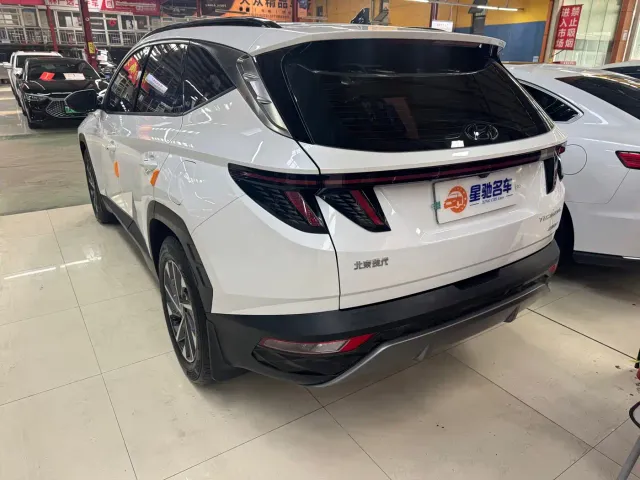 Hyundai Tucson — Фото автомобиля 15