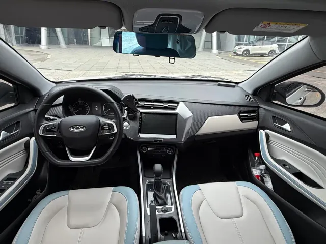 Chery Tiggo 3x — Фото автомобиля 9