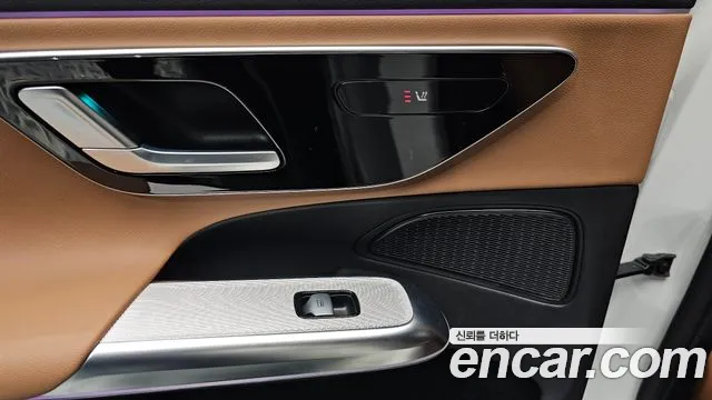 Mercedes-Benz E-Class — Фото автомобиля 15