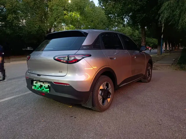 Geely Starry Wish — Фото автомобиля 8