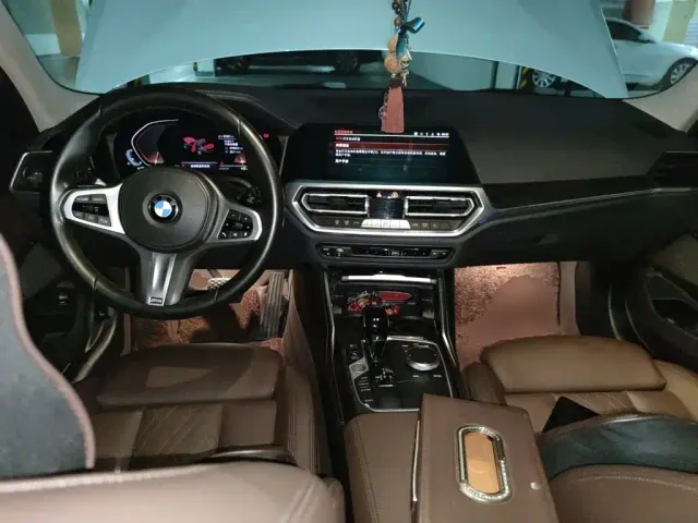 BMW 3 Series — Фото автомобиля 10