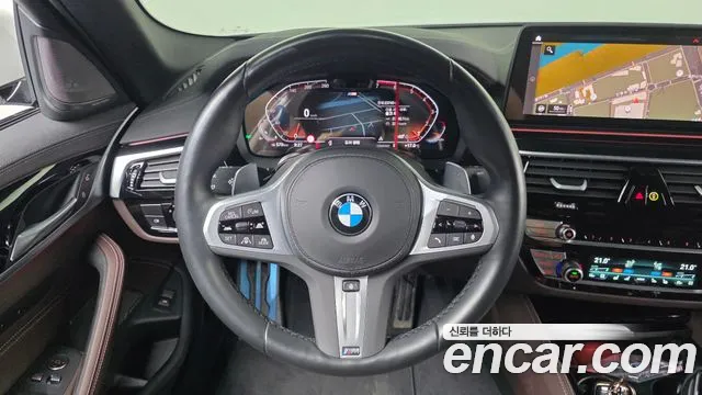 BMW 5 Series G30 — Фото автомобиля 19