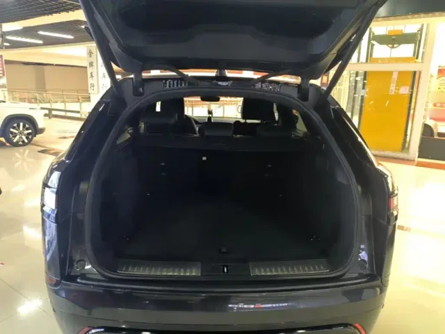 Land Rover Range Rover Velar — Фото автомобиля 15