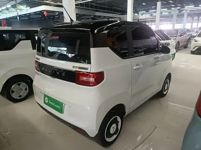 Wuling Hongguang Mini EV — Фото автомобиля 4