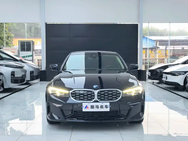 BMW 3 Series — Фото автомобиля 2