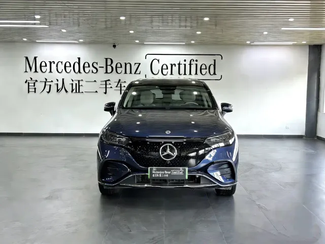 Фотография автомобиля — Mercedes-Benz EQE SUV