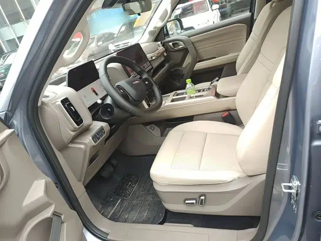 Haval Big Dog — Фото автомобиля 14