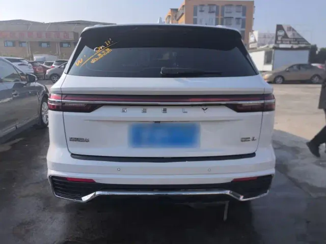 Geely Xingyue L — Фото автомобиля 3