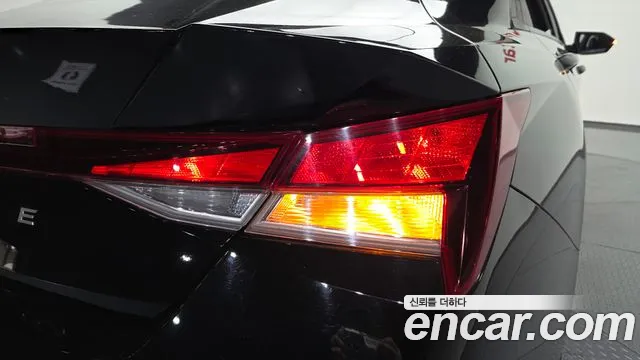 Hyundai AVANTE Новый Avante (CN7) — Фото автомобиля 23