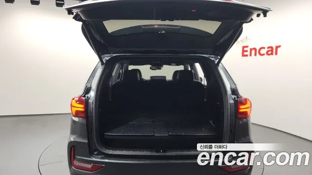 KG_Mobility_Ssangyong Rexton All Rexton Дизель 2.2 4WD — Фото автомобиля 20
