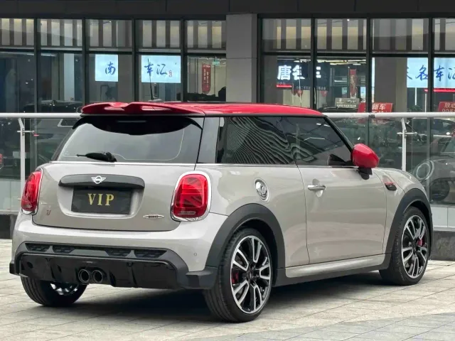 MINI John Cooper Works — Фото автомобиля 9